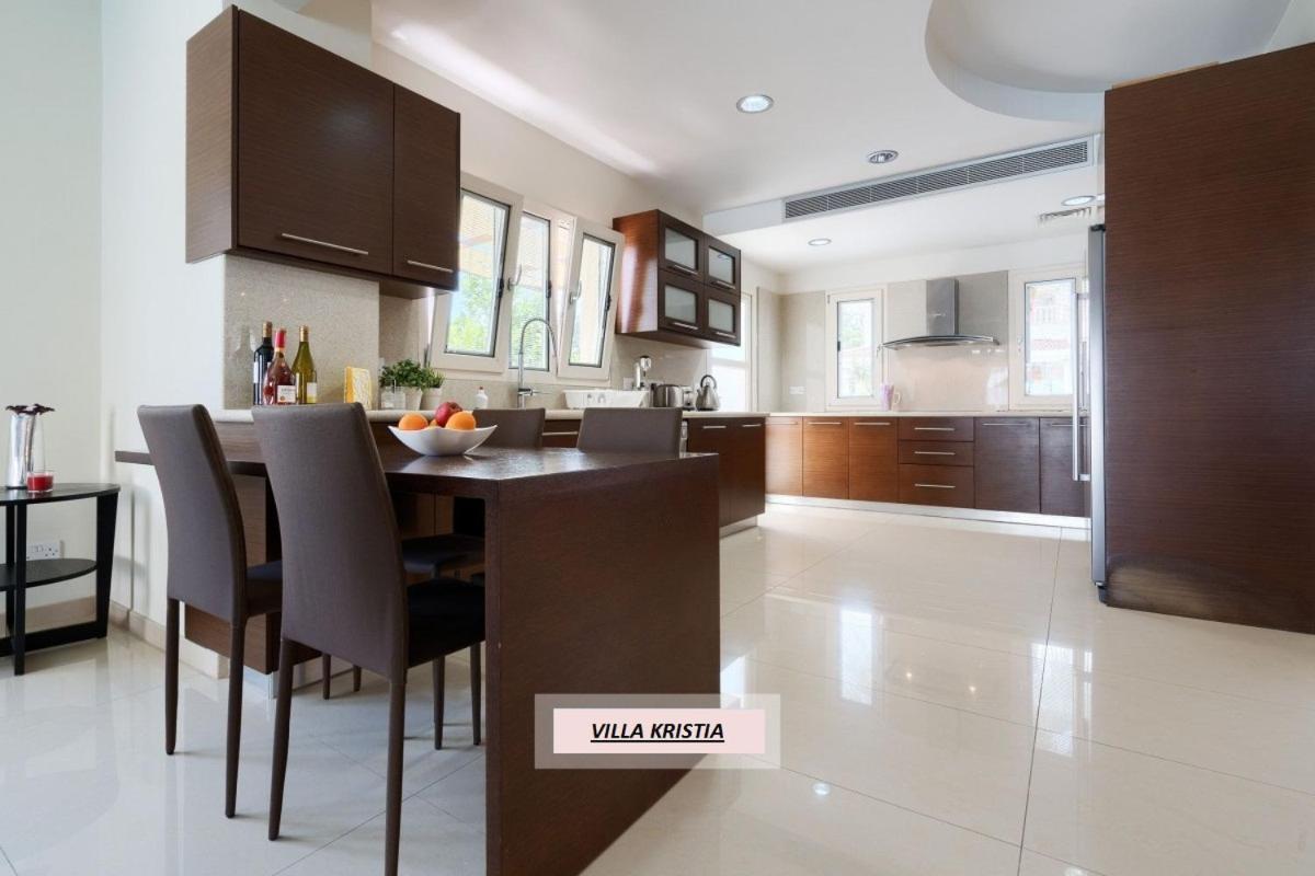 Villa Kristia