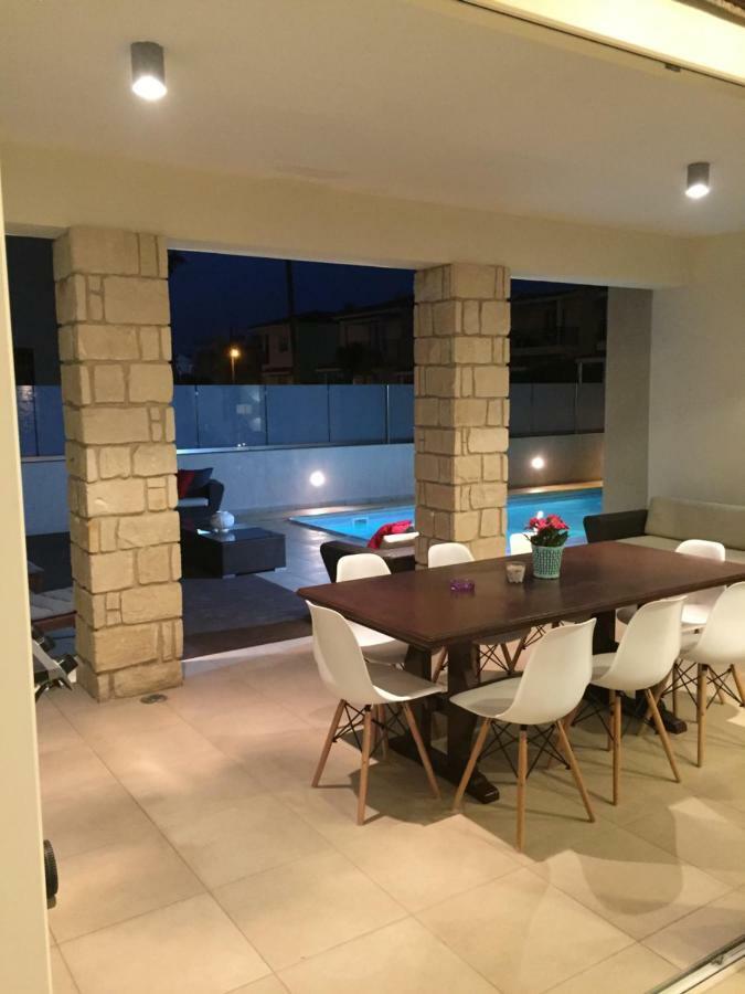 Kristia Villa